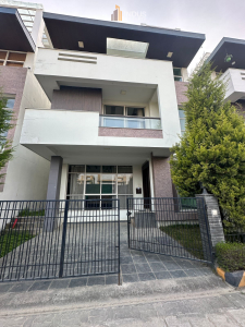 4 BHK House for Rent at Bhaisepati